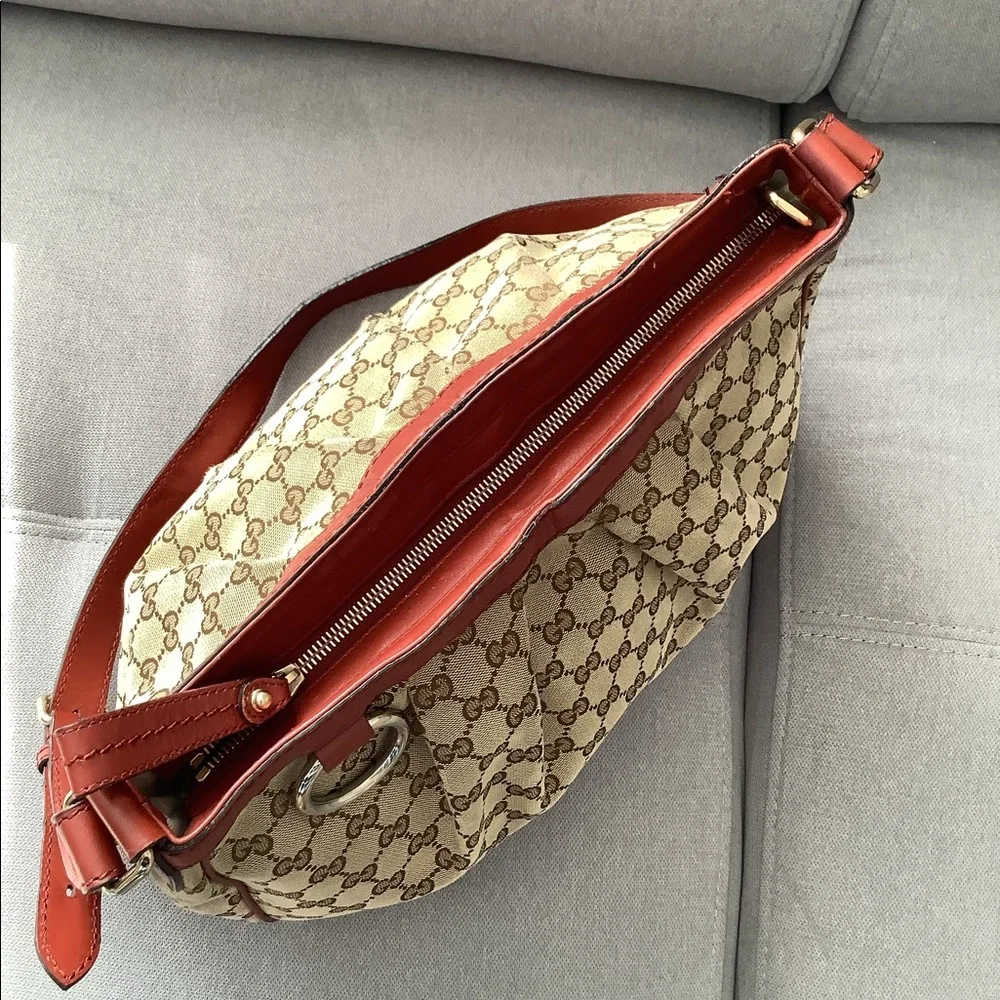 GUCCI canvas GG monogram shoulder bag 🌻 - Picture 3 of 16